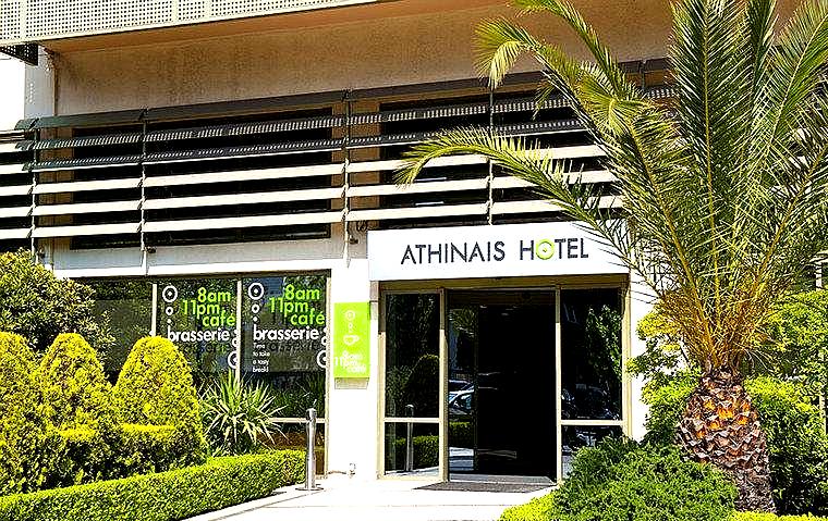 Athinais Hotel